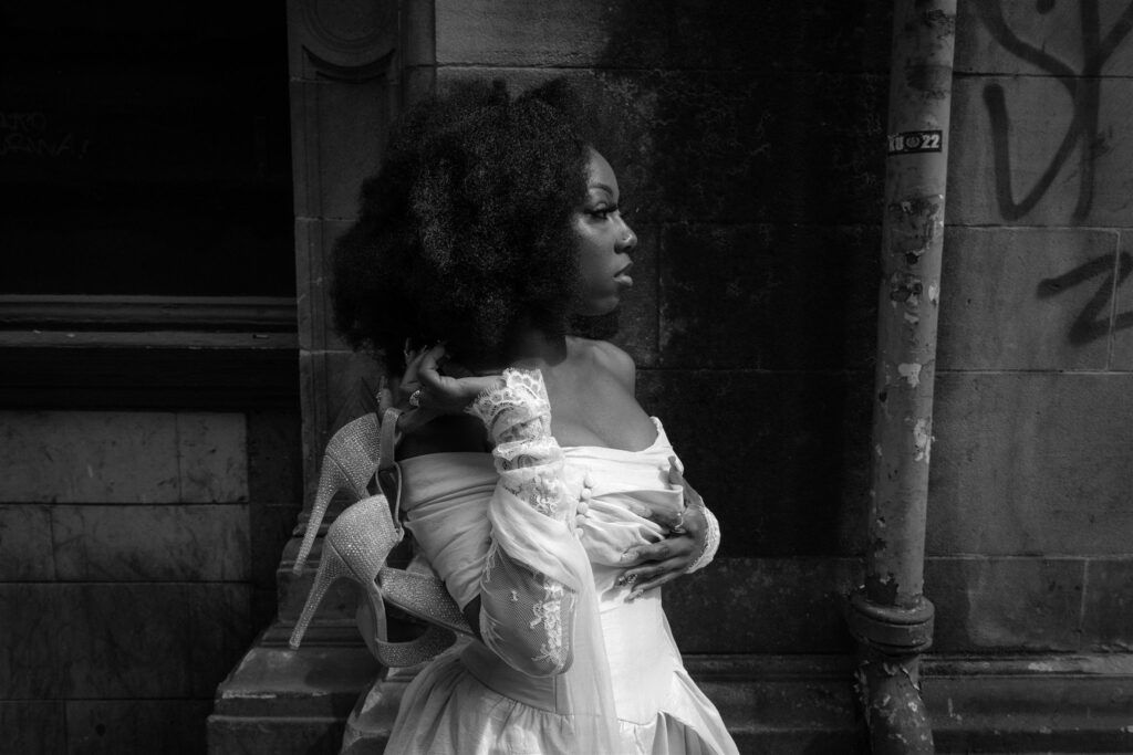Bride in a city setting
Editorial Wedding Photographer in Edinburgh
