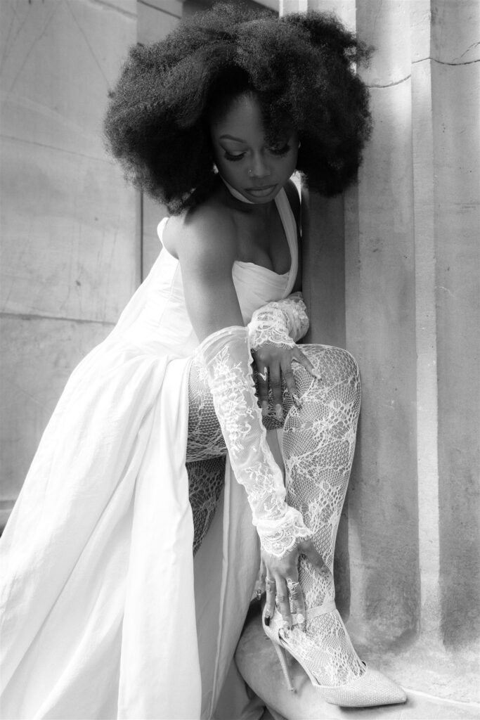 Bride in a city setting.
Editorial Wedding Photographer in Edinburgh.